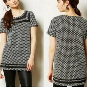 Anthropologie black & white Basketweave Tunic Top Size Small